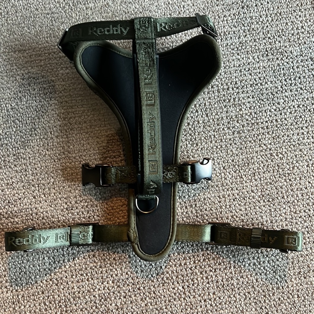 Reddy Olive Jacquard Dog Harness - Medium - Like New